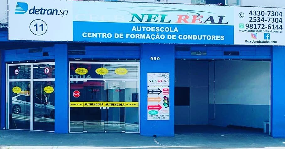 Auto escola nel real